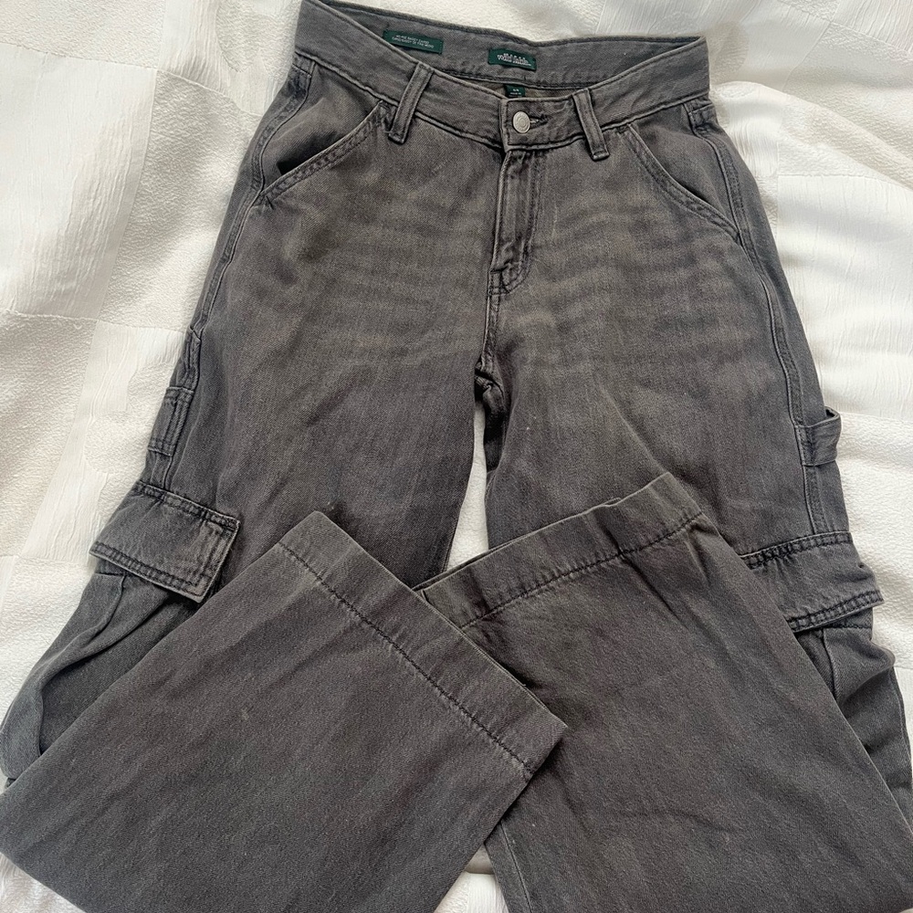 Women's Gray Cargo Jeans
